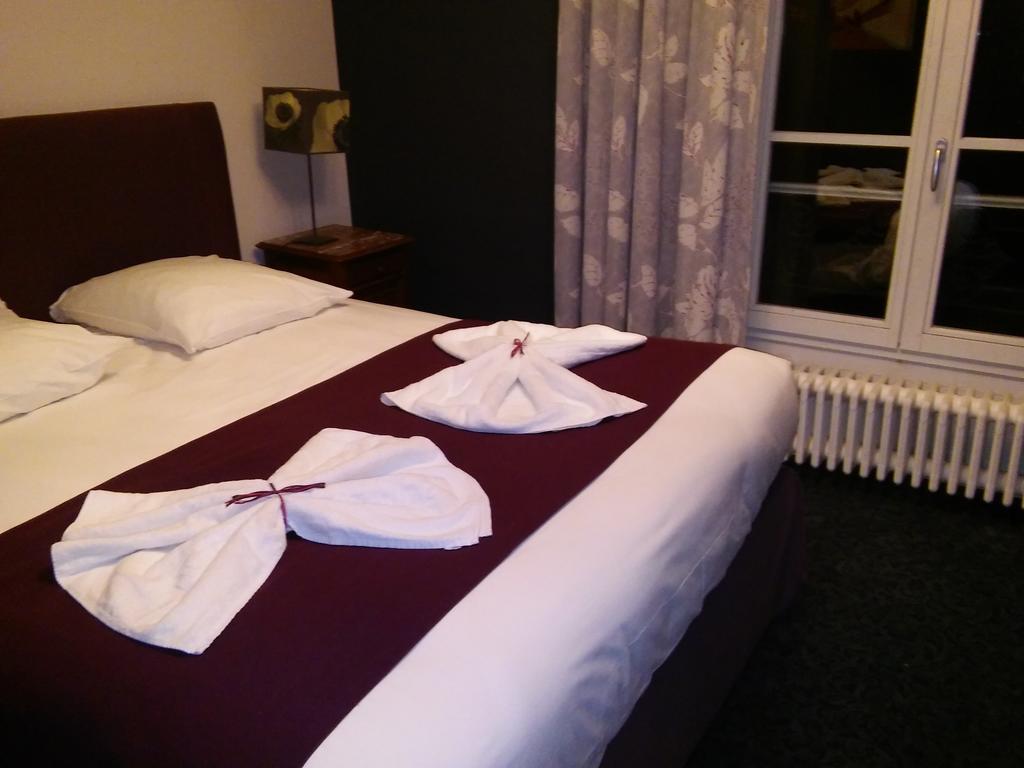 Homtel Le Parc Hotel Allevard Szoba fotó