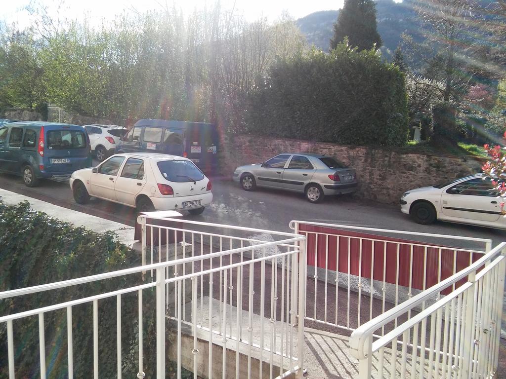 Homtel Le Parc Hotel Allevard Kültér fotó